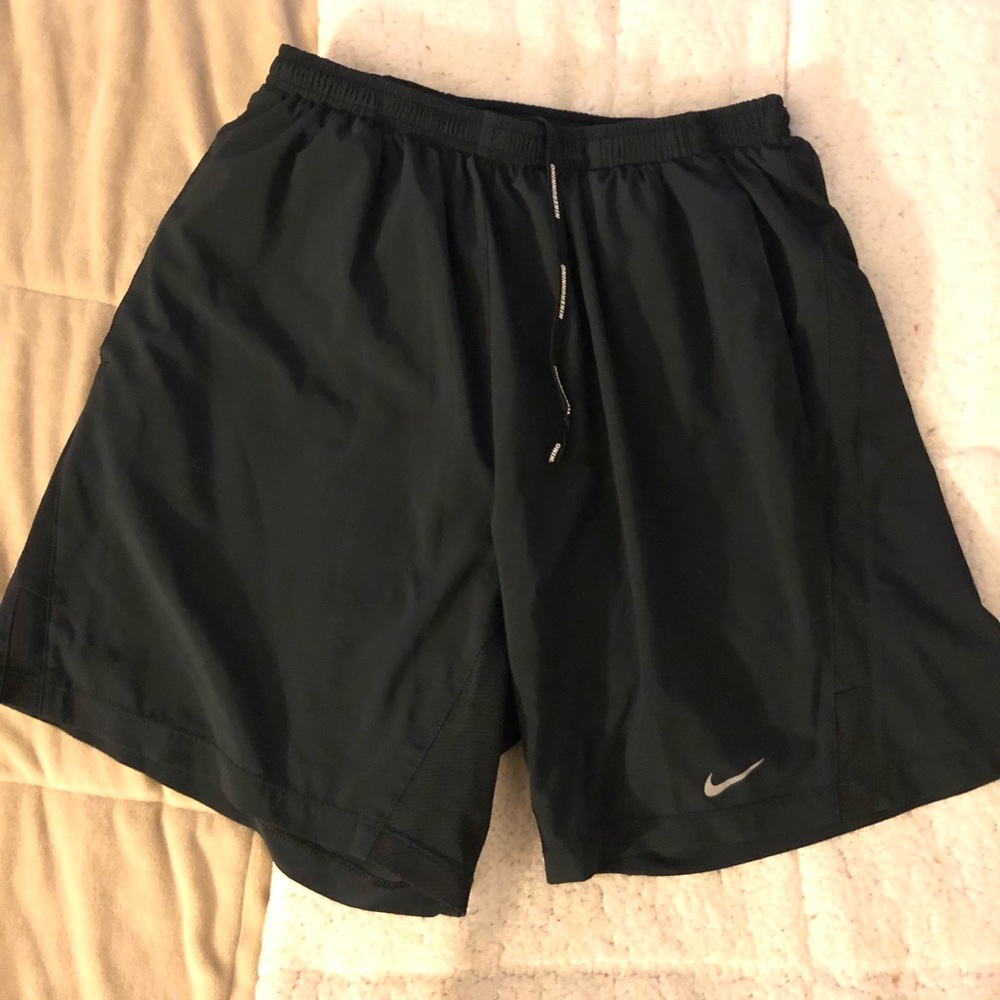 Nike running short size M MENS